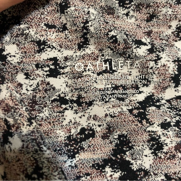 {Athleta} Patterned Cropped Athletic Yoga Leggings ~ Size Small - Picture 4 of 15